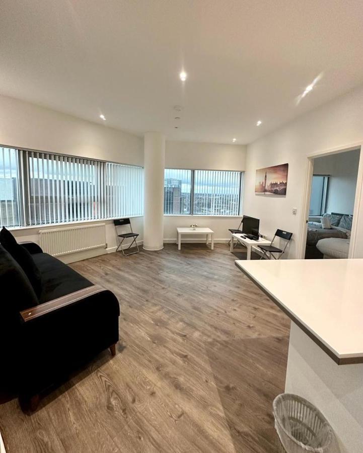 Alarabi Apartments-Two Bedrooms Apartment Croydon Zewnętrze zdjęcie