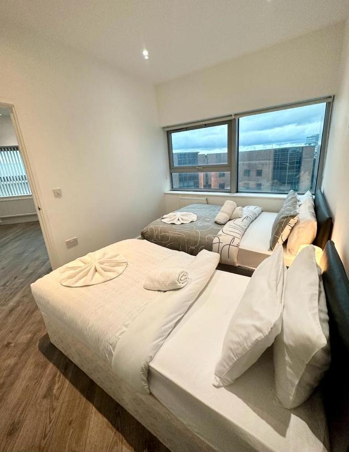 Alarabi Apartments-Two Bedrooms Apartment Croydon Zewnętrze zdjęcie