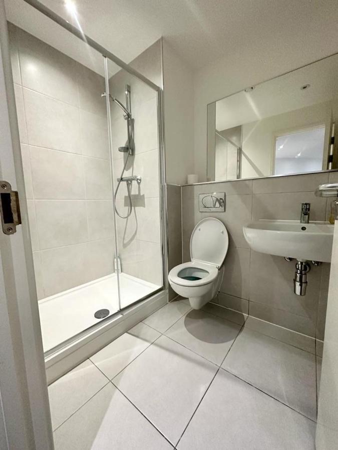 Alarabi Apartments-Two Bedrooms Apartment Croydon Zewnętrze zdjęcie